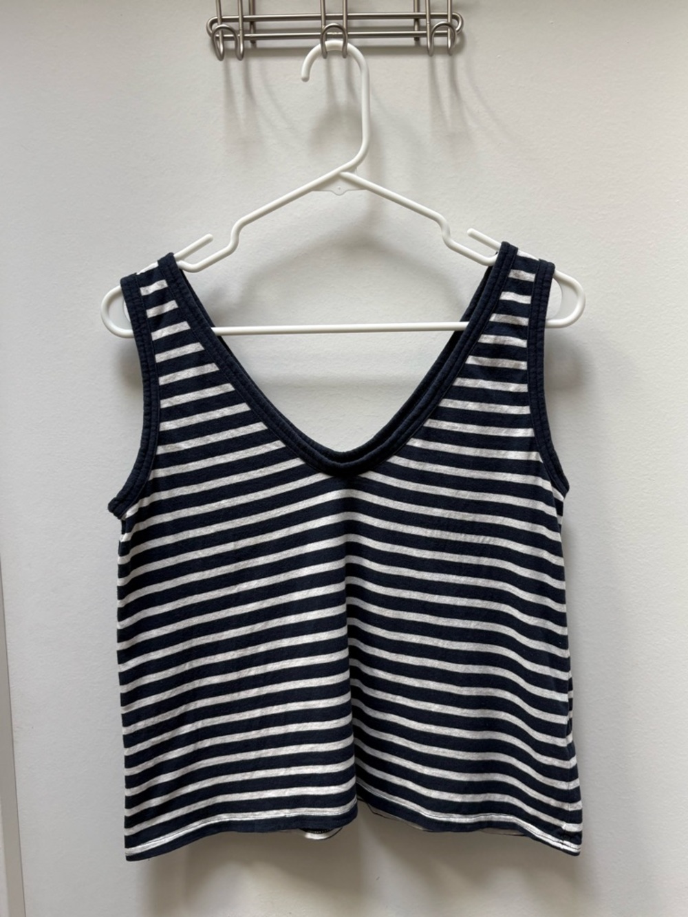 Everlane Striped Navy and White V-Neck Tank Top